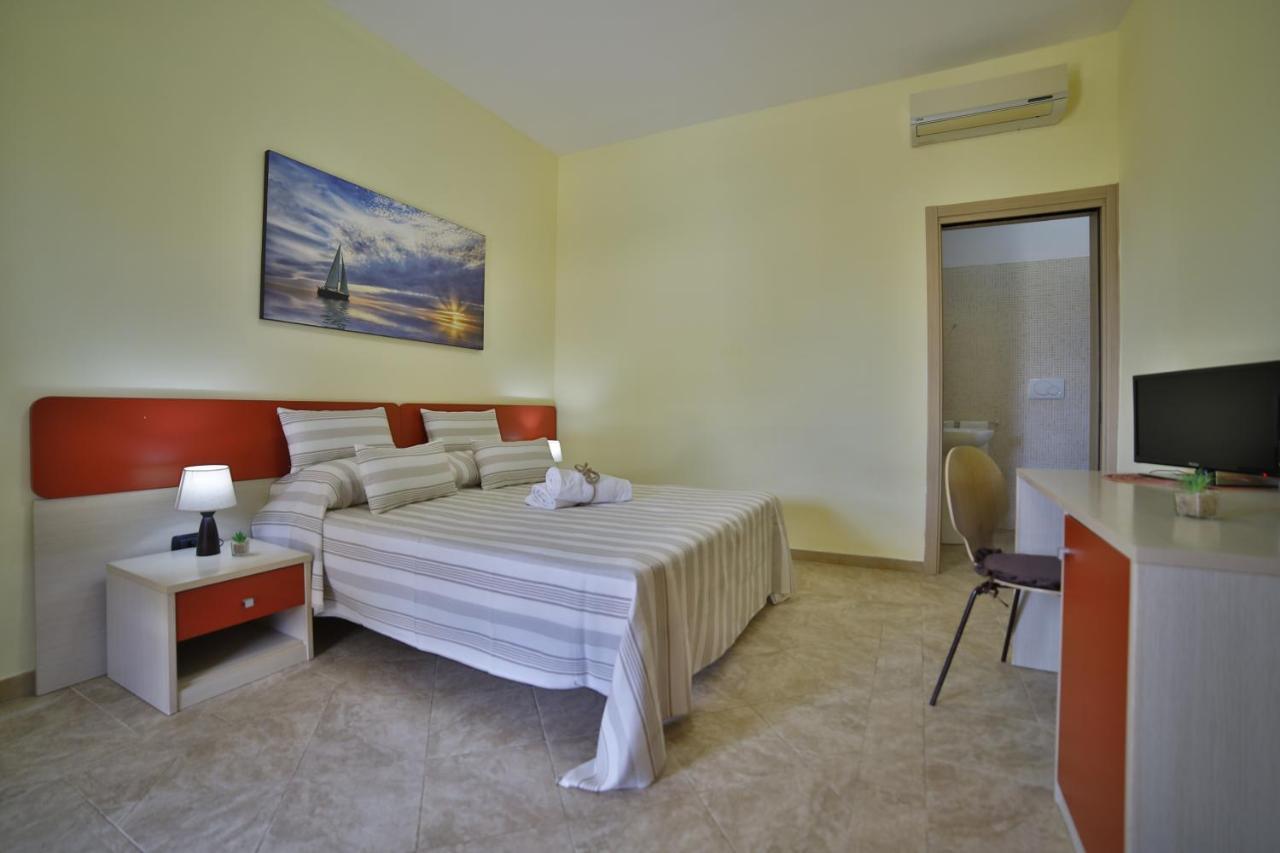 B&B La Casa Di Attilio Porto Cesareo Kültér fotó
